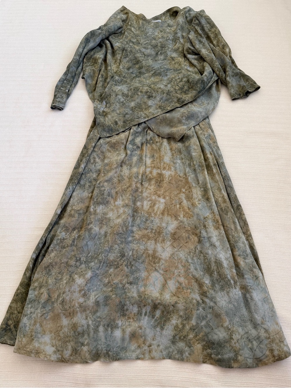 Tienda Ho Vintage 2 Piece Set Tie Dye Asymmetric Tunic Blouse Maxi Skirt Set